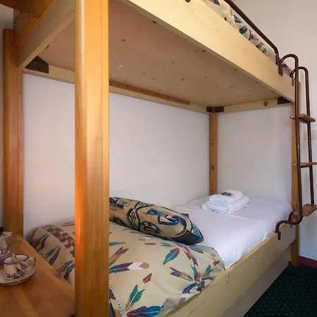 Sleeps 5 Apartment