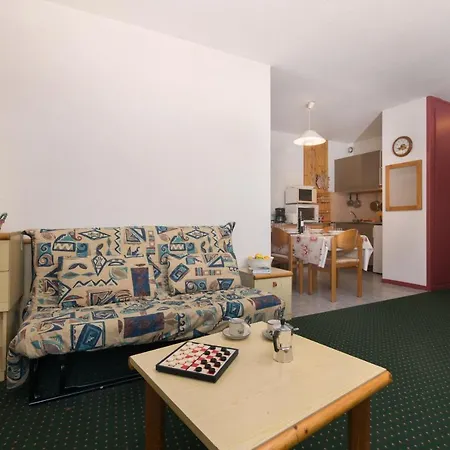 Sleeps 5 Apartment